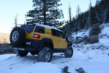 Load image into Gallery viewer, 07-14 Toyota FJ Cruiser rock sliders (Bolt On)