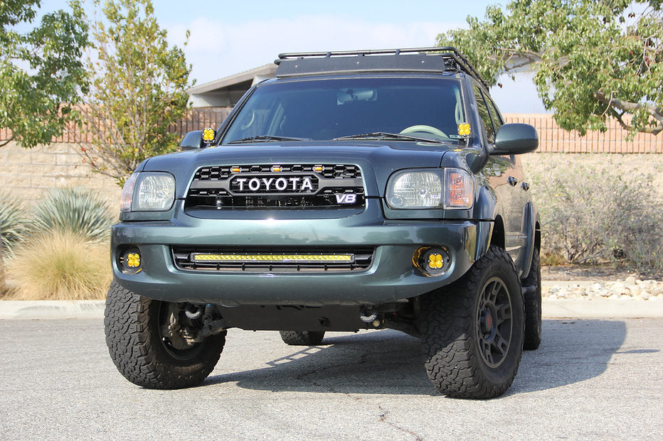 01-07 Toyota Sequoia rock sliders (Bolt On)