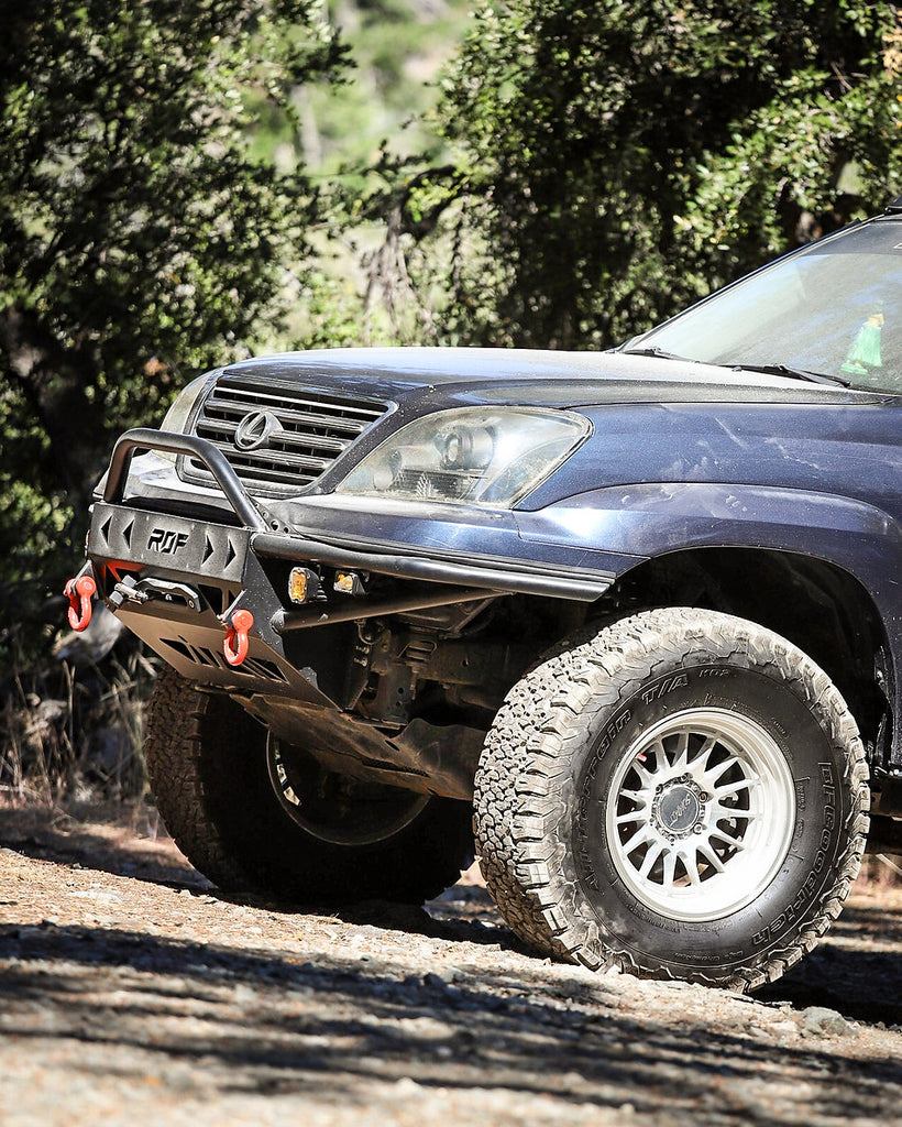 03-09 Lexus GX470 Hybrid Front Bumper