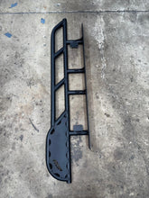 Load image into Gallery viewer, 01-07 Toyota Sequoia rock sliders (Bolt On)